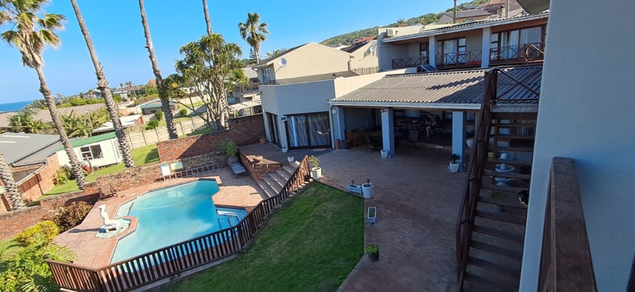 9 Bedroom Property for Sale in Winterstrand Eastern Cape